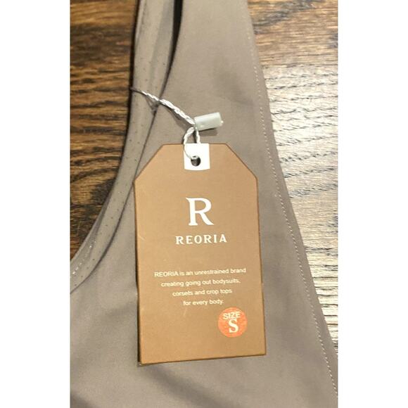 Amazon Reoria V Neck Sleeveless Workout Bodycon Flare Jumpsuit size Small - Picture 3 of 4